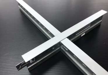 Aluminum Hanging Tee